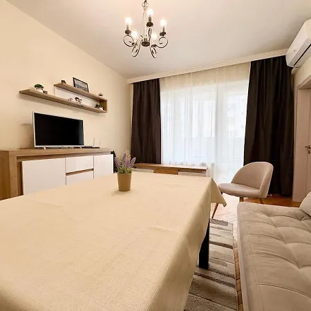 Narcis Nest * Варна